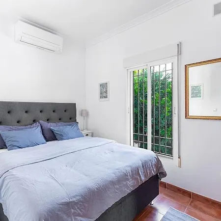 Luxurious In Tamango Hill Villa *