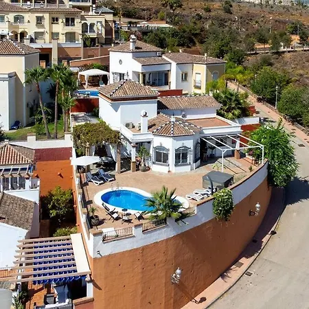 Villa Luxurious In Tamango Hill *