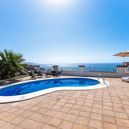 Vila Luxurious In Tamango Hill Torrox